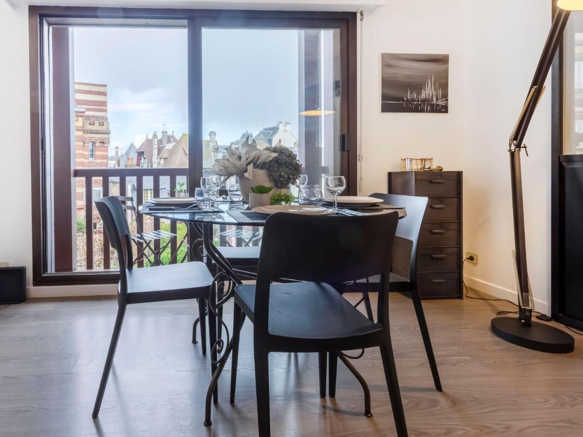 Apartment Jean Mermoz By Interhome Deauville Ngoại thất bức ảnh